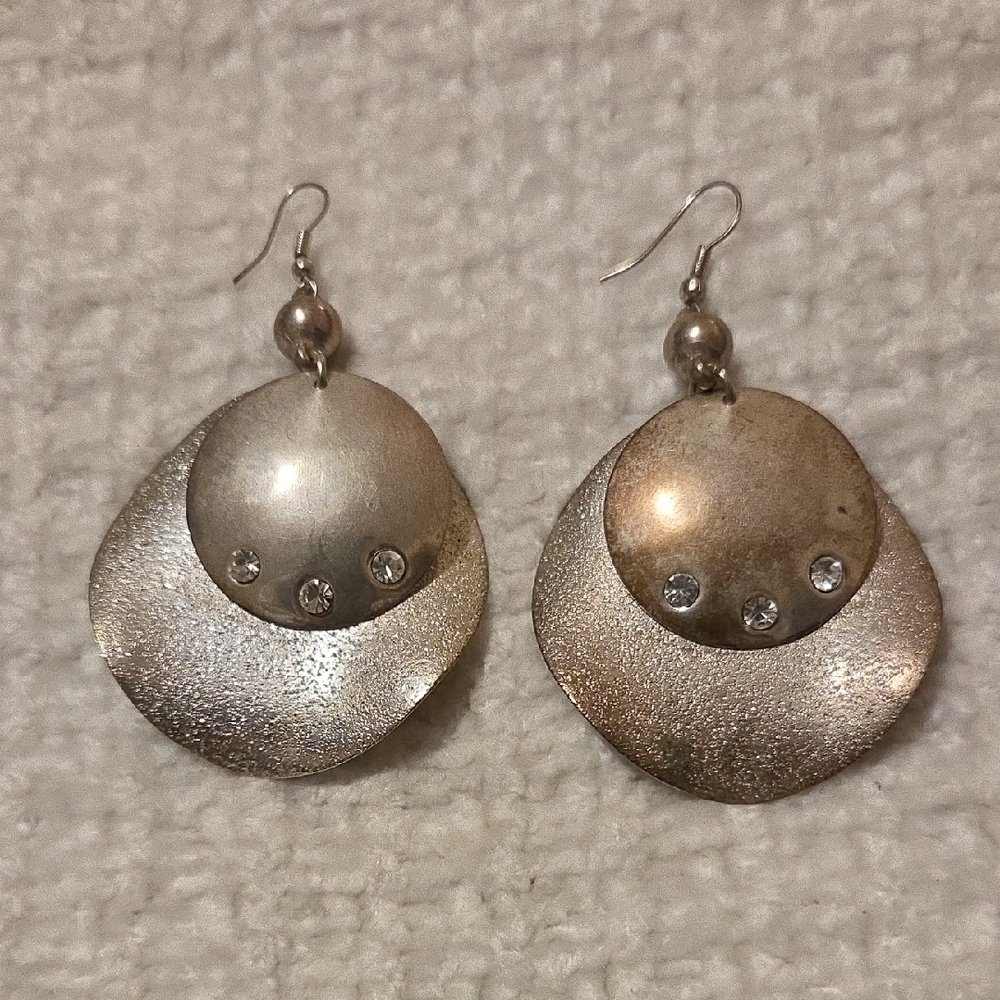 Elegant Silver Dangle Earrings
